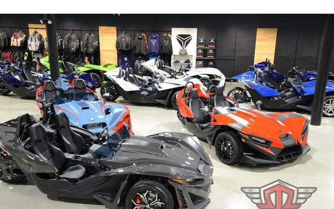 2025 Can-Am Defender MAX Lone Star HD10