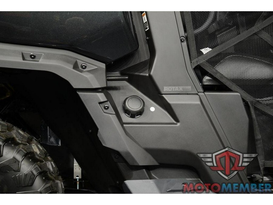 2025 Can-Am Defender MAX Lone Star HD10