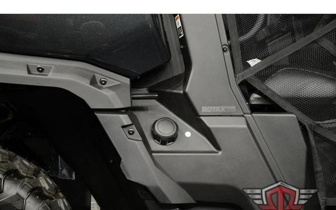 2025 Can-Am Defender MAX Lone Star HD10