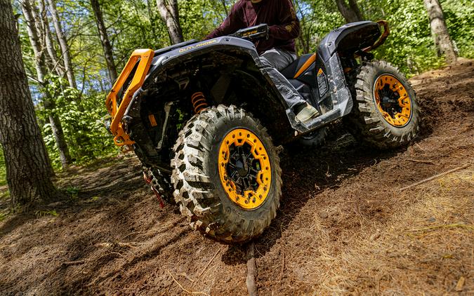 2026 Can-Am Outlander XT-P 1000R Smart-Shox with 10.25 in. touchscreen display