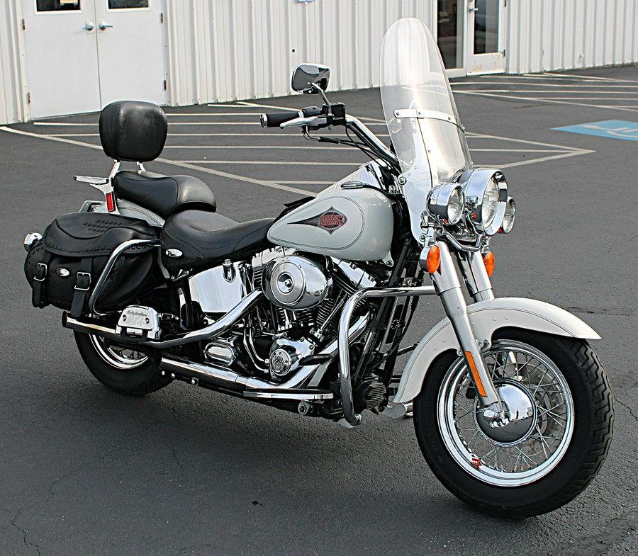 2001 Harley-Davidson FLSTC/FLSTCI Heritage Softail® Classic