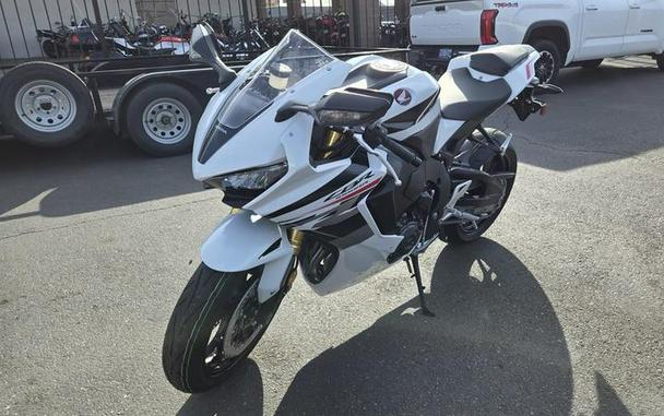 2027 Honda® CBR1000RR