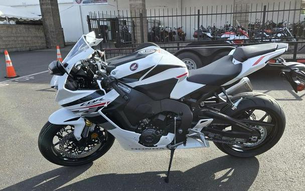 2027 Honda® CBR1000RR
