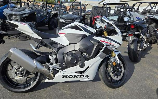 2027 Honda® CBR1000RR