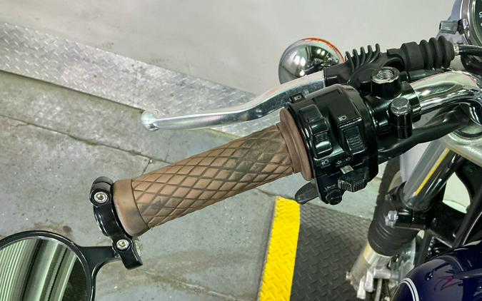 2018 Yamaha Motor Corp., USA SR400