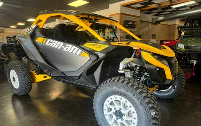 2024 Can-Am Maverick R X RS with Smart-Shox 999T DCT