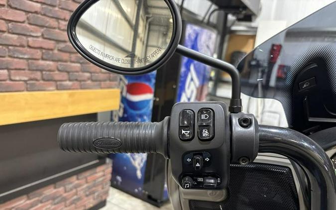 2022 Indian Motorcycle® Chieftain® Dark Horse® Quartz Gray