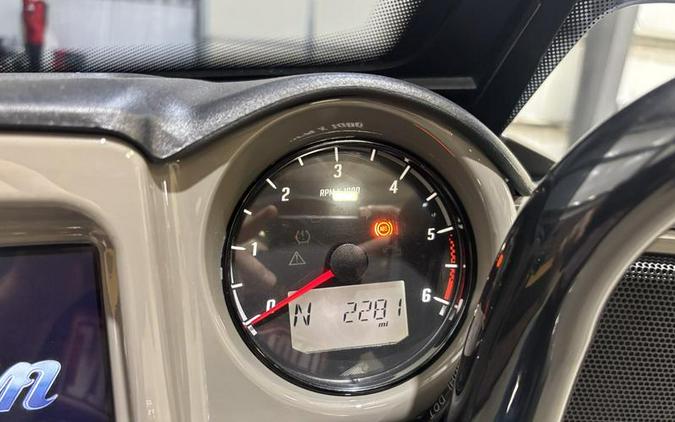 2022 Indian Motorcycle® Chieftain® Dark Horse® Quartz Gray