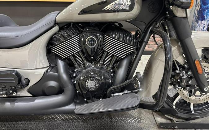 2022 Indian Motorcycle® Chieftain® Dark Horse® Quartz Gray