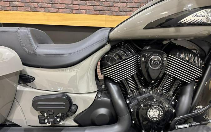 2022 Indian Motorcycle® Chieftain® Dark Horse® Quartz Gray
