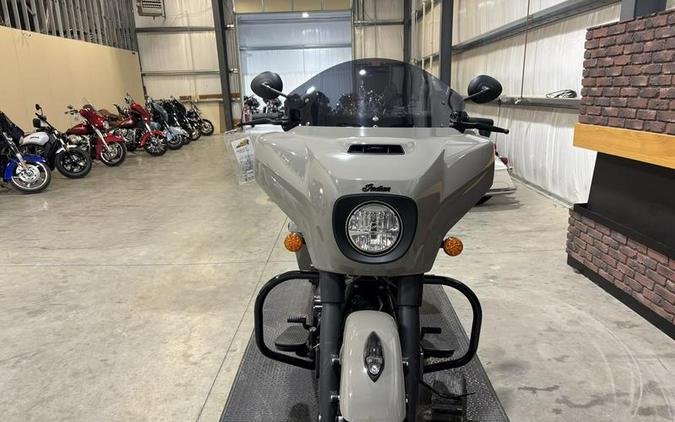 2022 Indian Motorcycle® Chieftain® Dark Horse® Quartz Gray