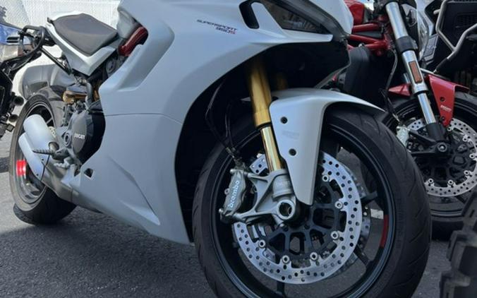 2022 Ducati SuperSport 950 S