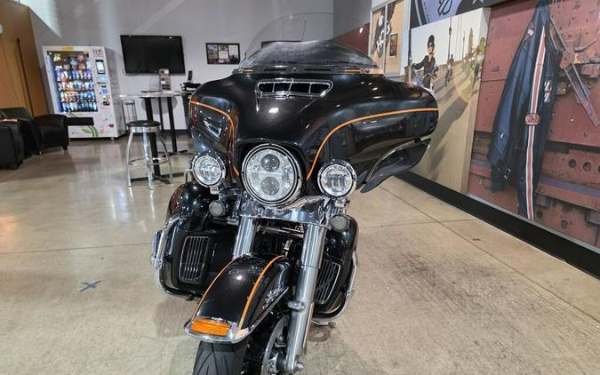 2017 Harley-Davidson Ultra Limited FLHTK