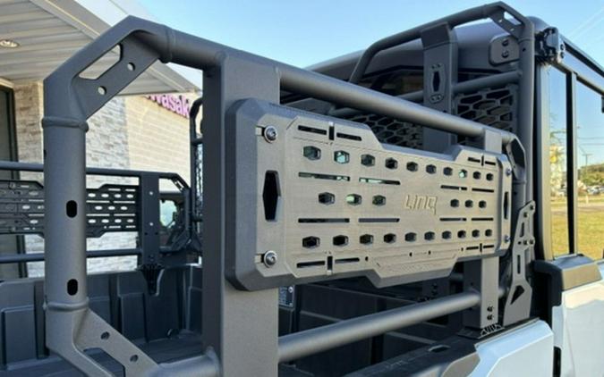 2027 Can-Am Defender XU MAX Limited HD11
