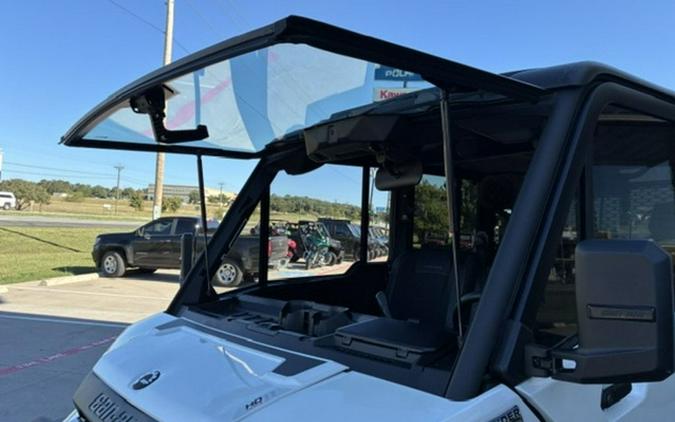2027 Can-Am Defender XU MAX Limited HD11