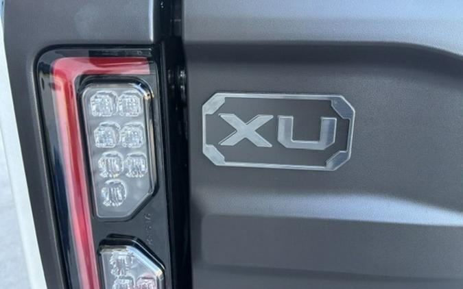 2027 Can-Am Defender XU MAX Limited HD11