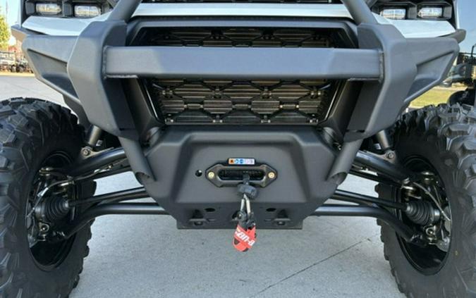 2027 Can-Am Defender XU MAX Limited HD11