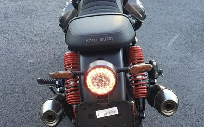 2023 Moto Guzzi V7 Special Edition