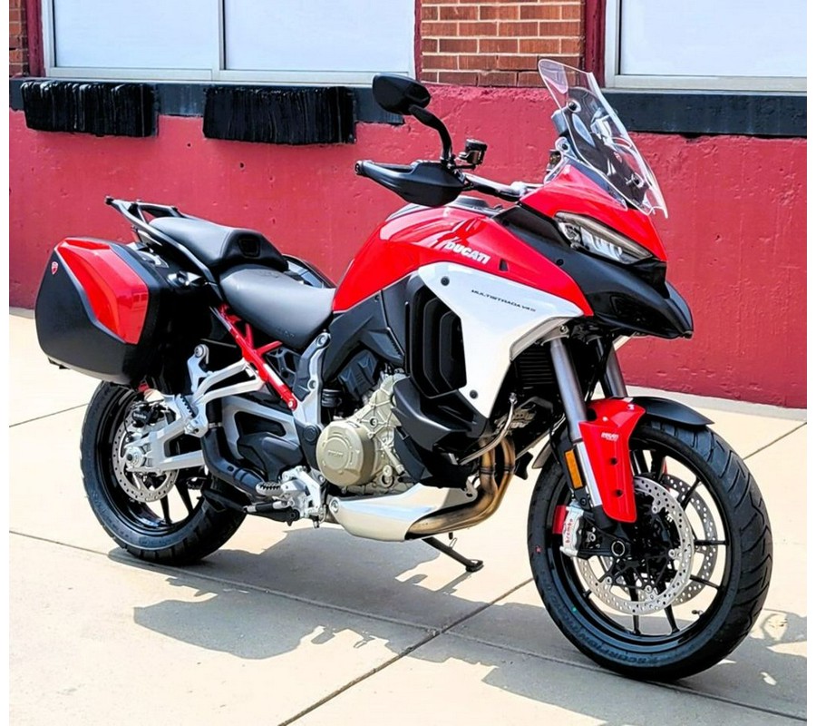 2024 Ducati Multistrada V4 S Travel & Radar Red