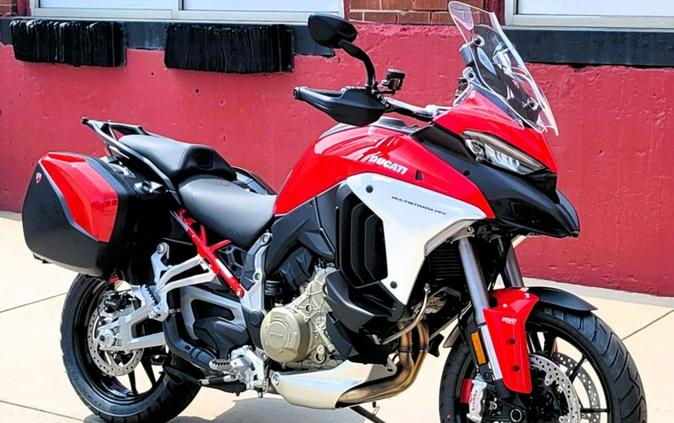 2024 Ducati Multistrada V4 S Travel & Radar Red