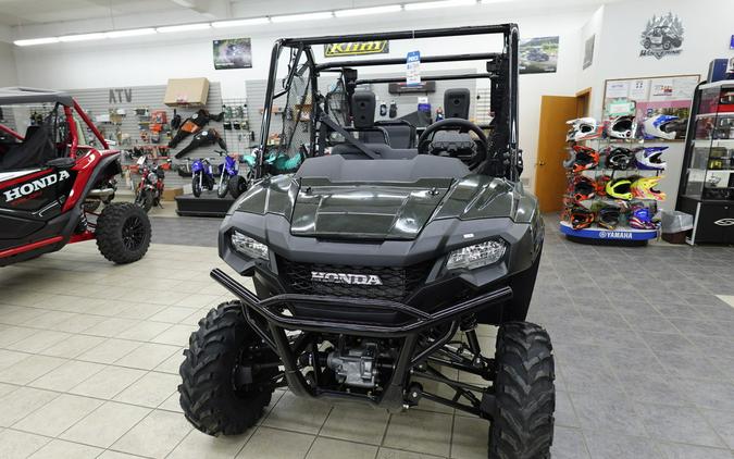 2025 SXS700M4DS Pioneer 700-4 Deluxe - Honda
