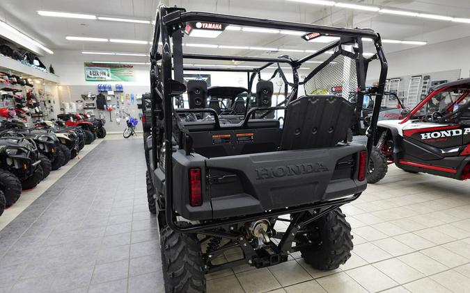 2025 SXS700M4DS Pioneer 700-4 Deluxe - Honda