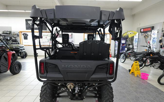 2025 SXS700M4DS Pioneer 700-4 Deluxe - Honda