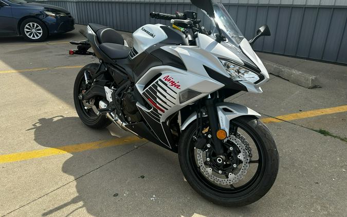 2026 Kawasaki Ninja® 650 ABS