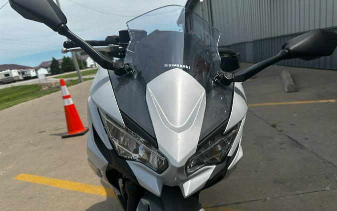 2026 Kawasaki Ninja® 650 ABS