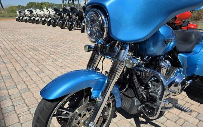 2020 Harley-Davidson® FLRT - Freewheeler®