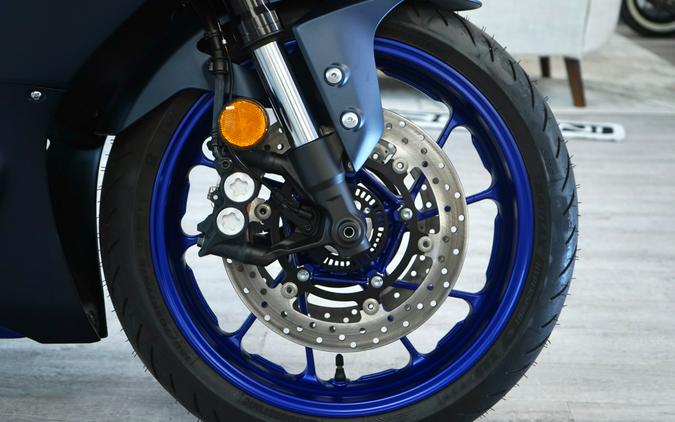 2023 Yamaha R7