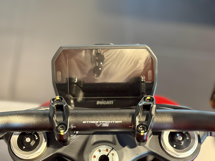 2026 Ducati STREETFIGHTER V2