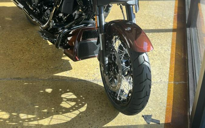 2024 Harley-Davidson CVO™ Street Glide® COPPERHEAD W/ PINSTRIPE