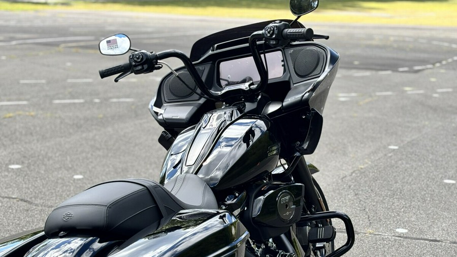 FLTRX 2025 Road Glide™