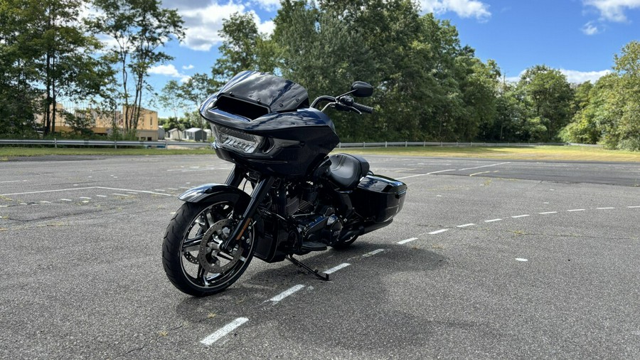 FLTRX 2025 Road Glide™