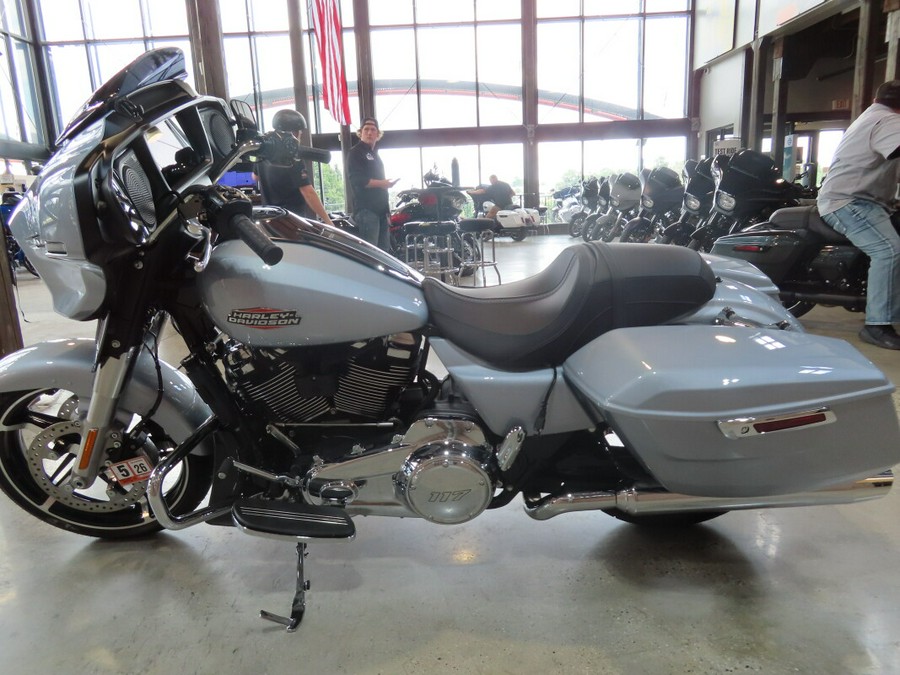2025 Harley-Davidson® FLHX Street Glide®