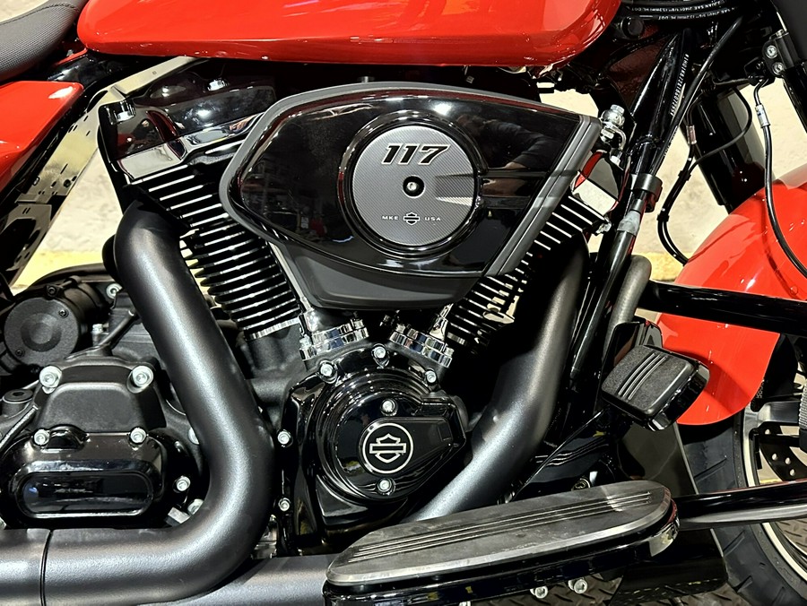 2026 Harley-Davidson® Street Glide® BLOOD ORANGE