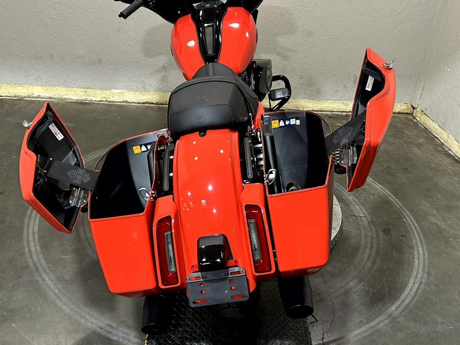 2026 Harley-Davidson® Street Glide® BLOOD ORANGE