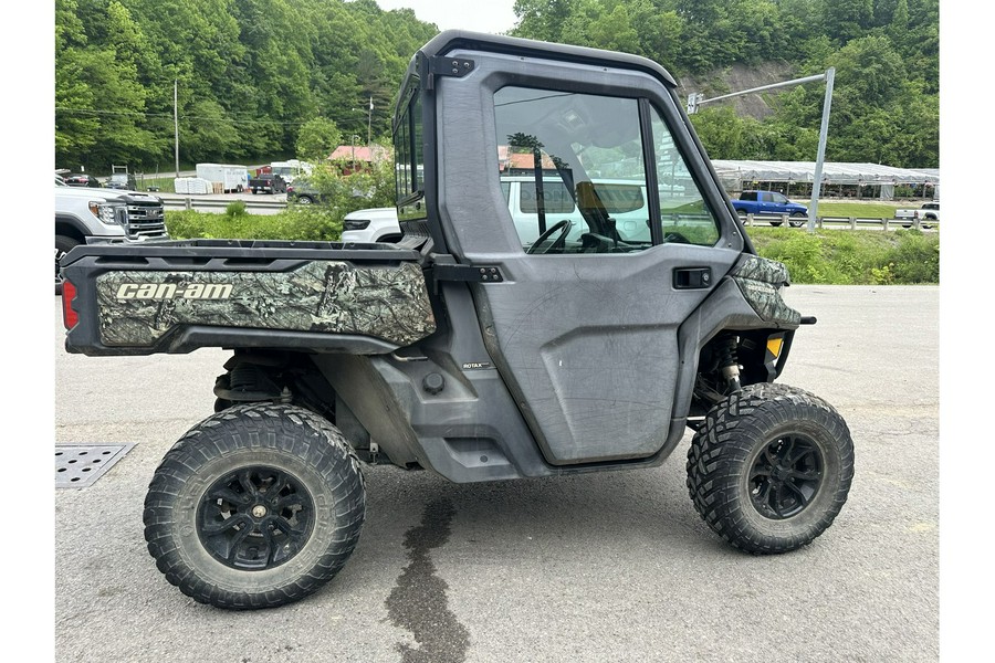 2018 Can-Am Defender XT™ CAB HD8 - Break-Up Country Camo®