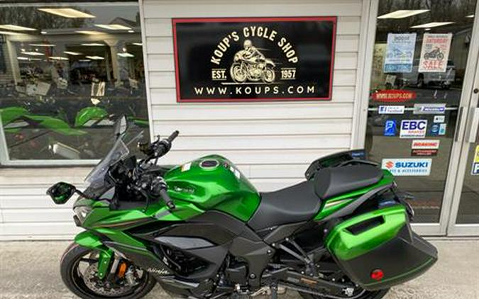 2025 Kawasaki Ninja® 1100SX SE ABS