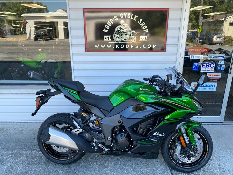 2025 Kawasaki Ninja 1100SX SE ABS