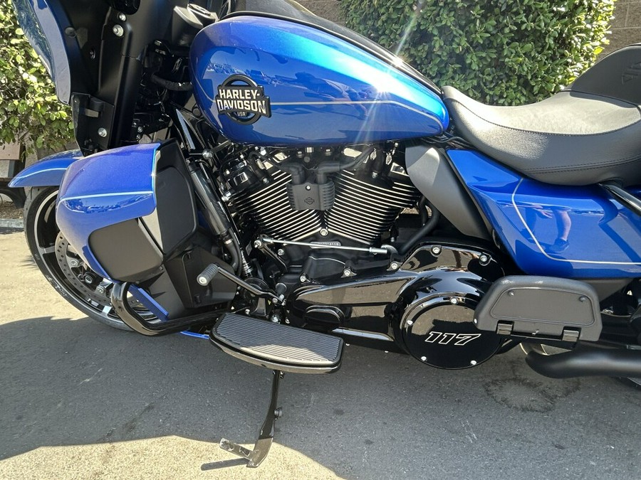 FLHXU 2025 Street Glide® Ultra