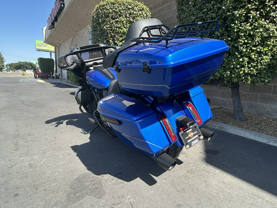 FLHXU 2025 Street Glide® Ultra