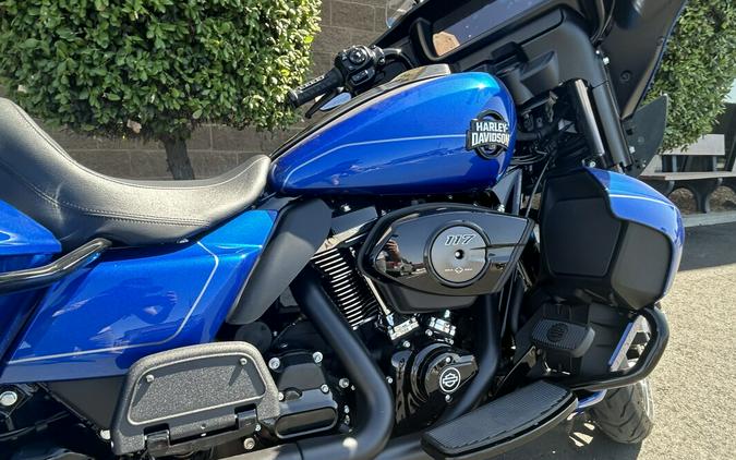 FLHXU 2025 Street Glide® Ultra