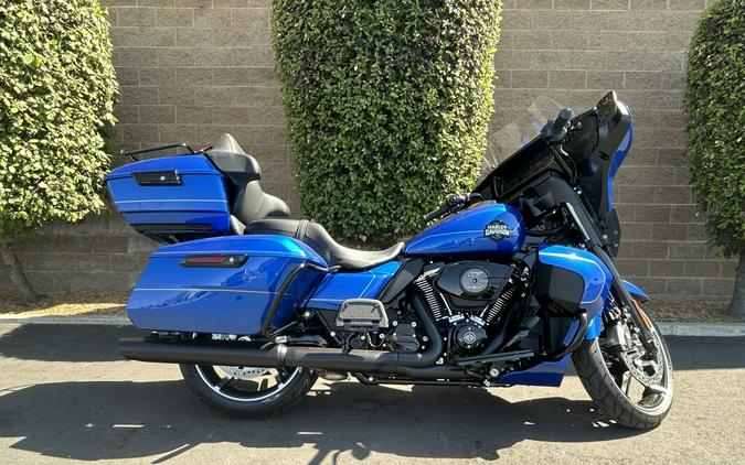 FLHXU 2025 Street Glide® Ultra