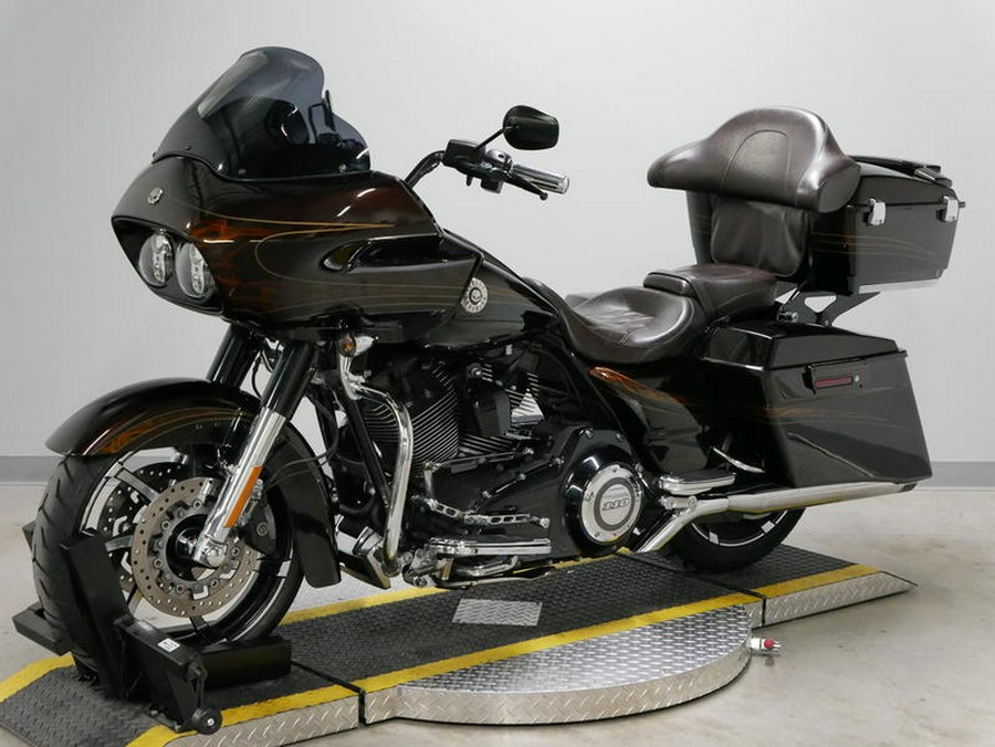 2012 Harley-Davidson® FLTRXSE - CVO™ Road Glide® Custom