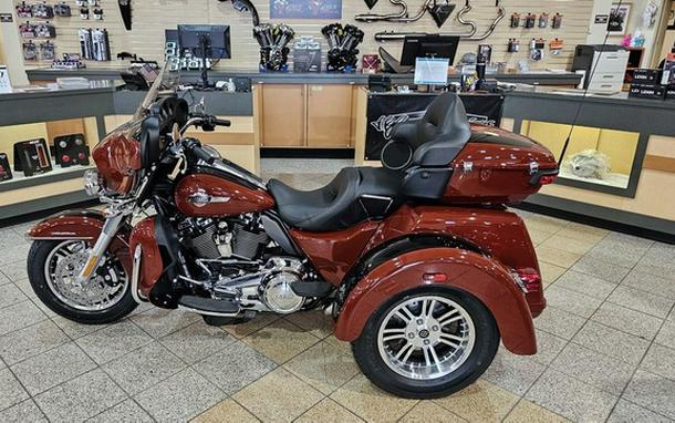 2024 Harley-Davidson FLHTCUTG - Tri Glide Ultra