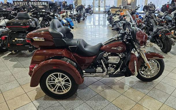 2024 Harley-Davidson FLHTCUTG - Tri Glide Ultra