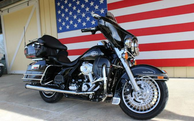 2013 Harley-Davidson® FLHTCU - Electra Glide® Ultra Classic®