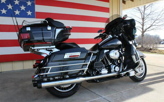 2013 Harley-Davidson® FLHTCU - Electra Glide® Ultra Classic®